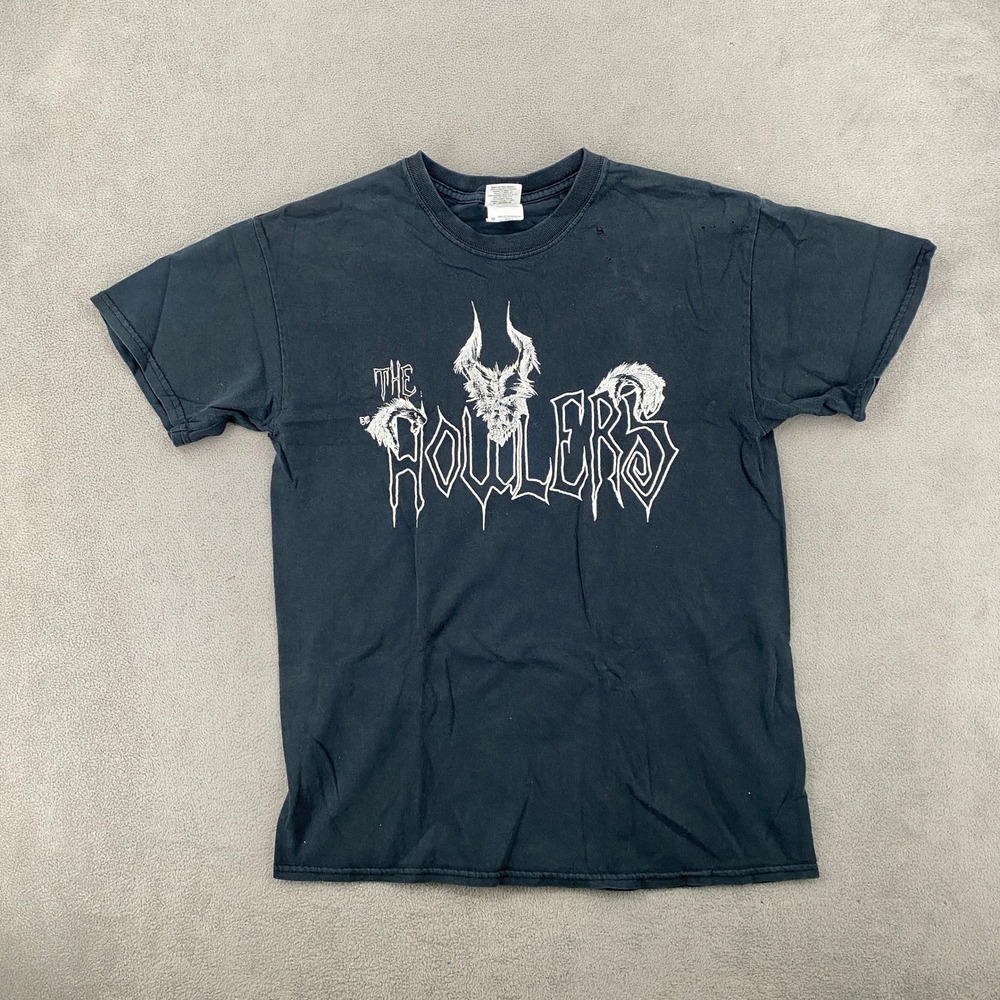 The Howlers Graphic T-Shirt Mens Medium Black Gildan Heavy Cotton Vintage Style
